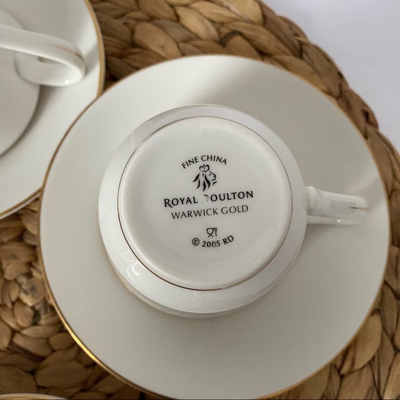 ROYAL DOULTON TEA CUPS WARWICK GOLD SET OF 4 - Picture 7 of 14